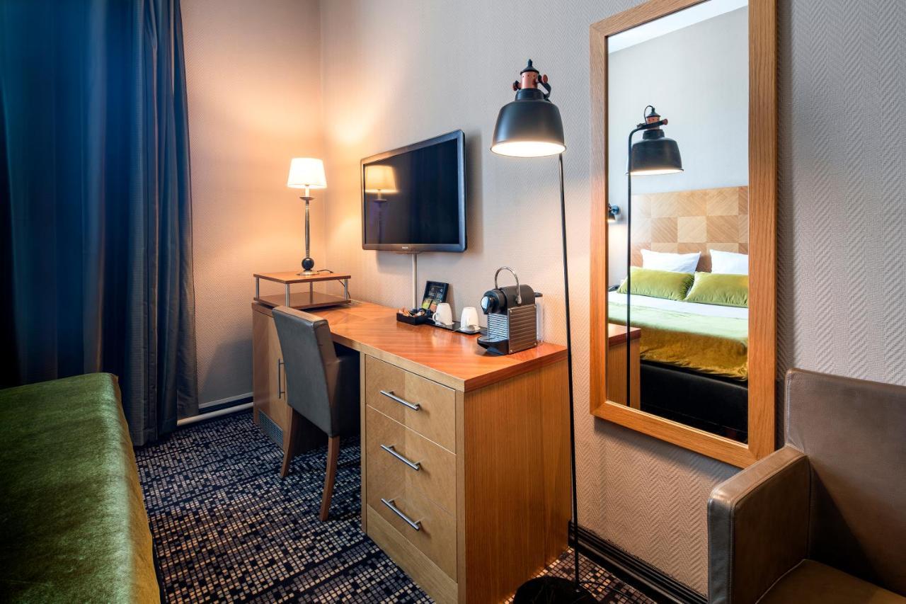 The Alfred Hotel Amsterdam Bagian luar foto
