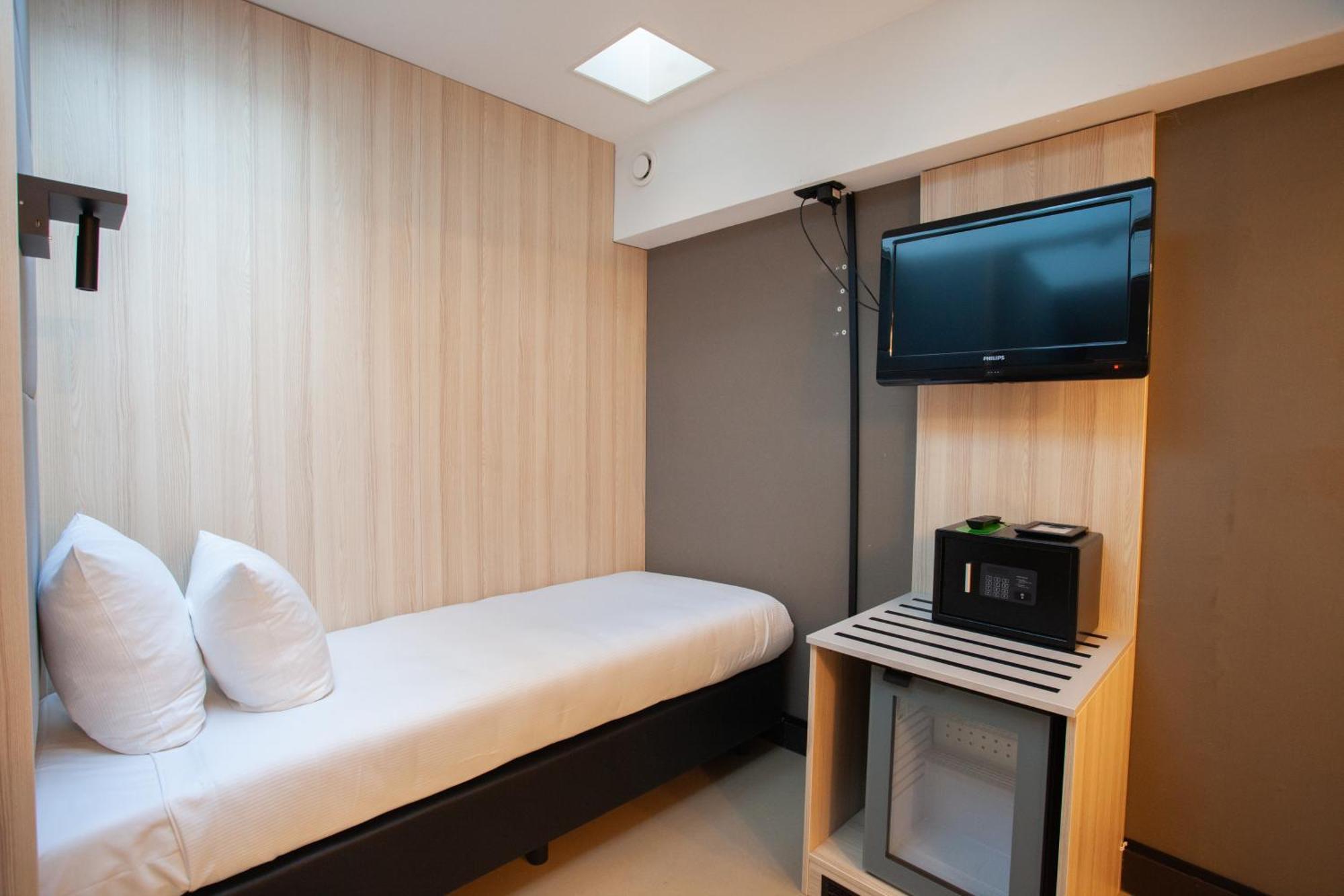 The Alfred Hotel Amsterdam Bagian luar foto