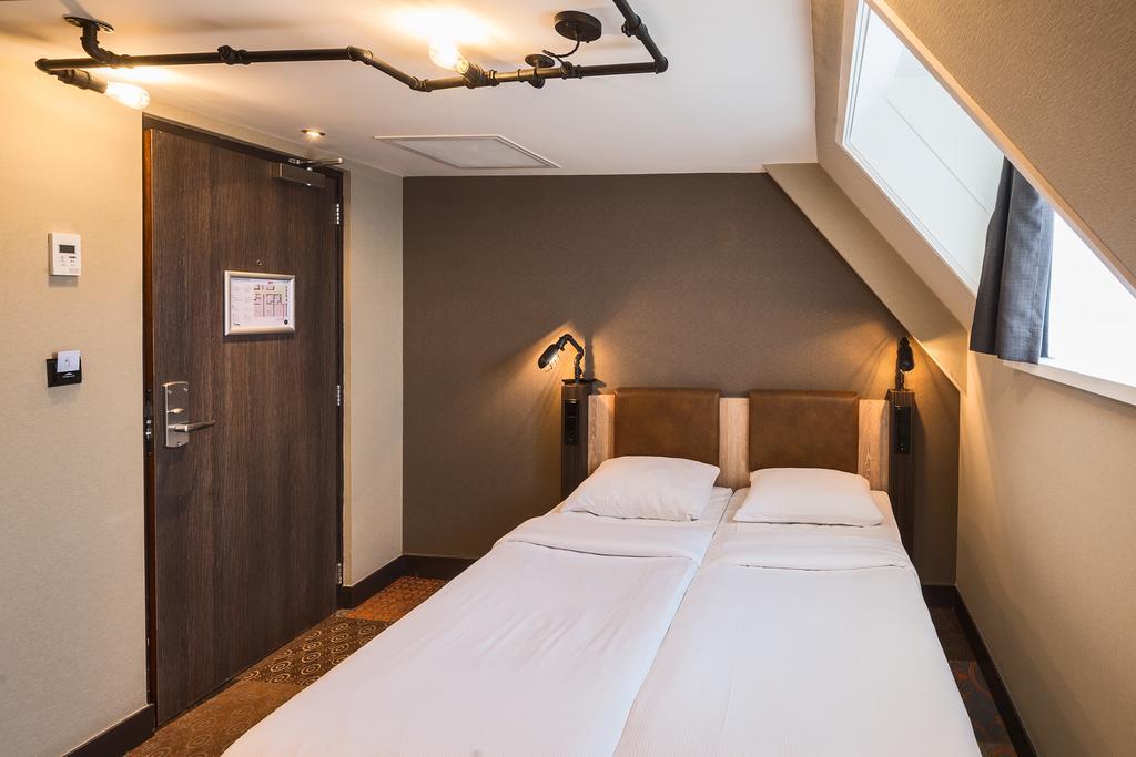 The Alfred Hotel Amsterdam Bagian luar foto